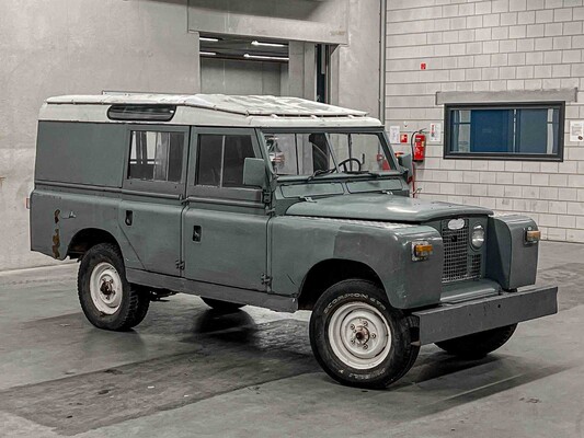 Land Rover Defender 1968