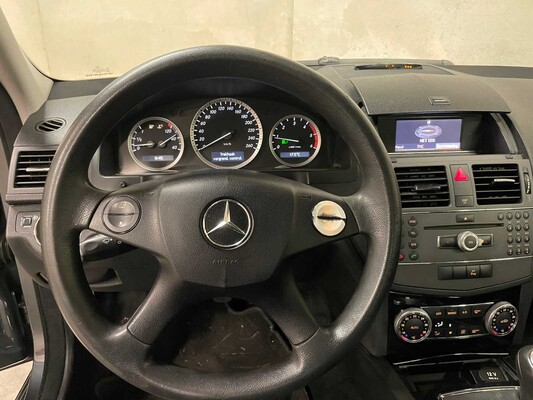 Mercedes-Benz C250 CDI BlueE. Eleg. C-Class 204hp 2009 (Original-NL), 37-KBT-4