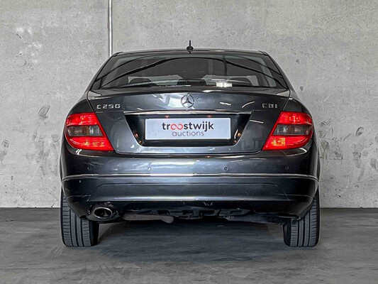 Mercedes-Benz C250 CDI BlueE. Eleg. C-Class 204hp 2009 (Original-NL), 37-KBT-4