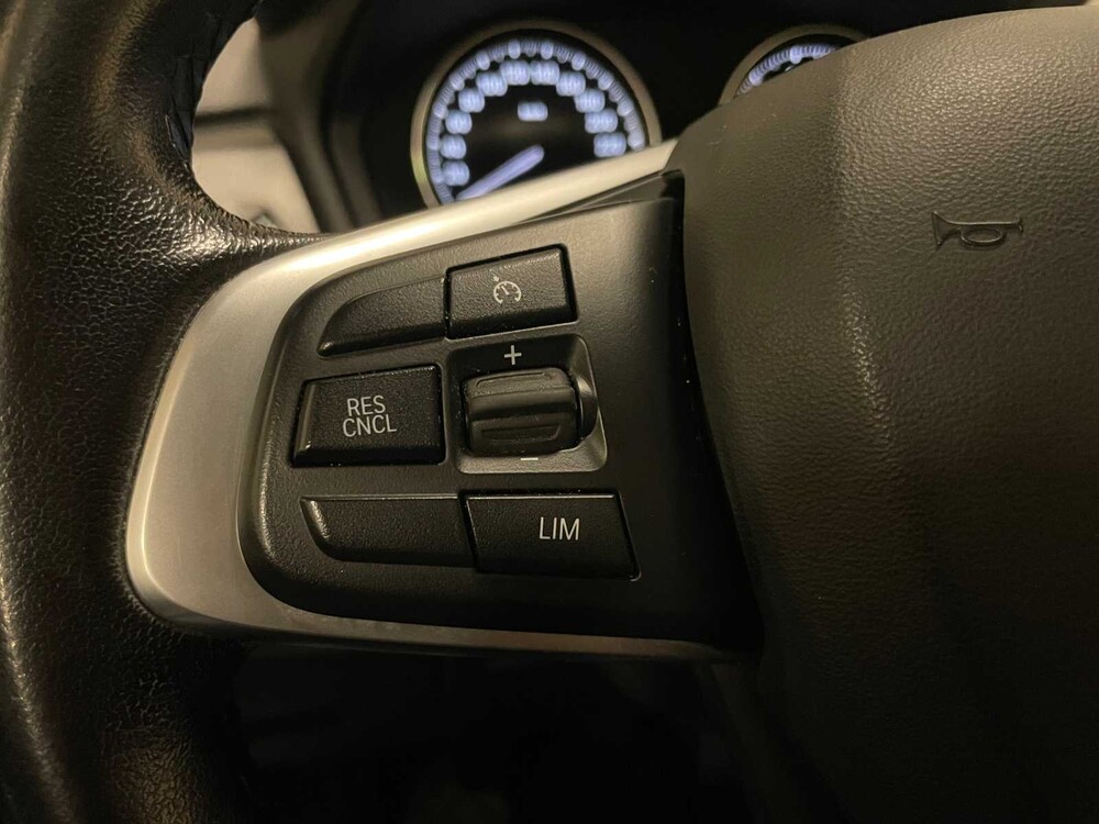 BMW 216i Active Tourer Executive Edition 2-Serie 109PS 2021 (Original-NL+1. Besitzer), K-062-JZ