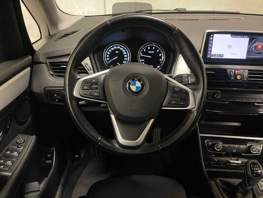 BMW 216i Active Tourer Executive Edition 2-serie 109pk 2021 (Origineel-NL+1e eigenaar), K-062-JZ