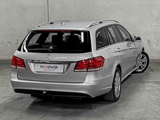 Mercedes-Benz E350 Estate 3.0 V6 BlueTEC Prestige 252hp 2013 E-class (Original-NL), 5-KHZ-08