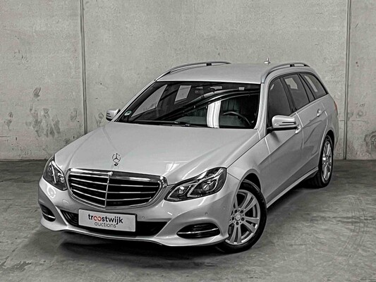 Mercedes-Benz E350 Estate 3.0 V6 BlueTEC Prestige 252hp 2013 E-class (Original-NL), 5-KHZ-08