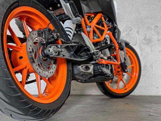 KTM 390 Duke Tour ABS 373cc 2014, 88-MD-SJ, Motorfiets