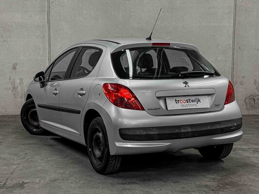 Peugeot 207 1.4 VTi Look 95hp 2009, GL-541-N