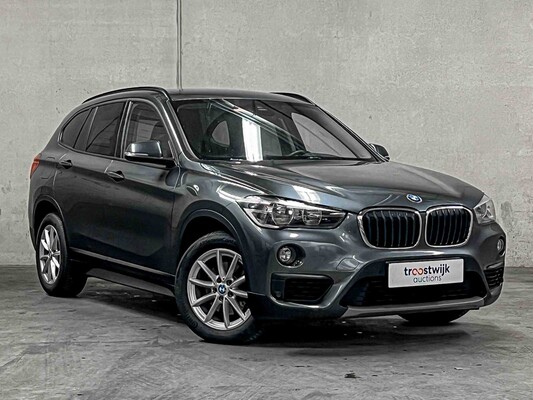 BMW X1 sDrive18i High Executive 140pk 2019, R-714-HT