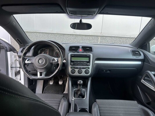 Volkswagen Scirocco 2.0 TSI 200pk 2009, 5-THX-85