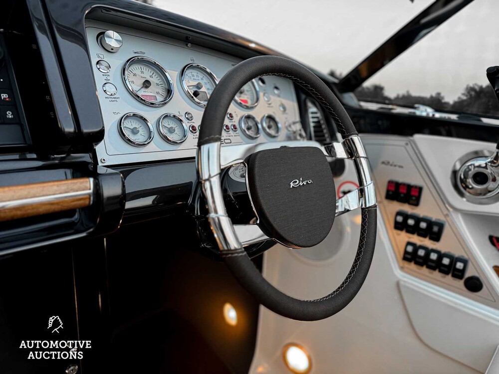 RIVA Iseo 27 8-Zylinder Yanmar