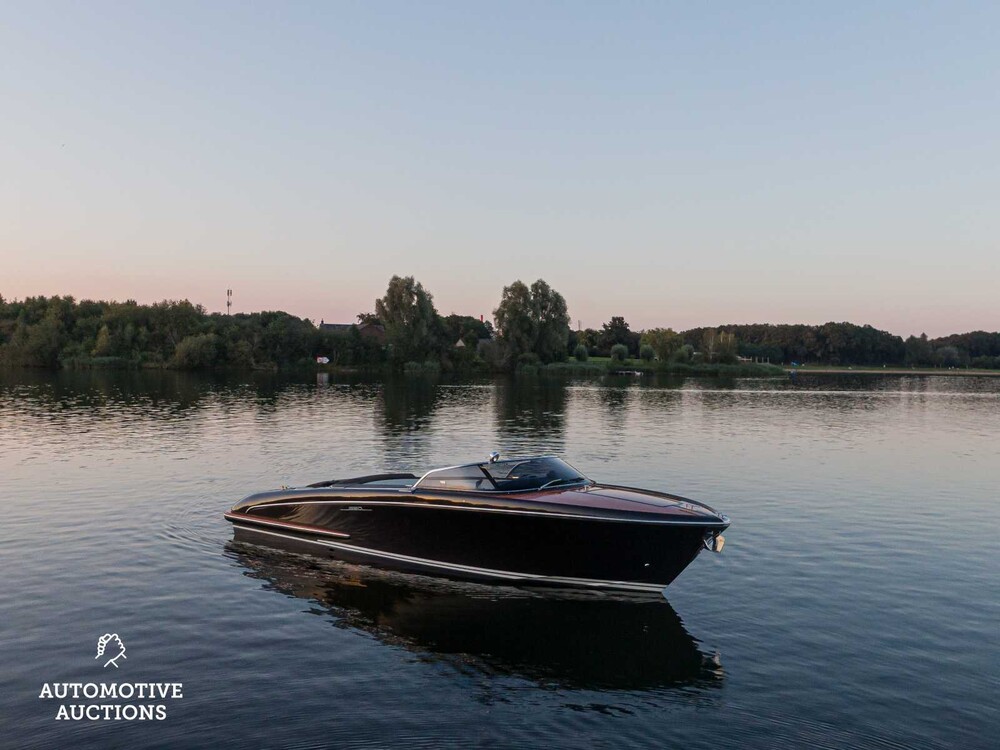 RIVA Iseo 27 8-Zylinder Yanmar