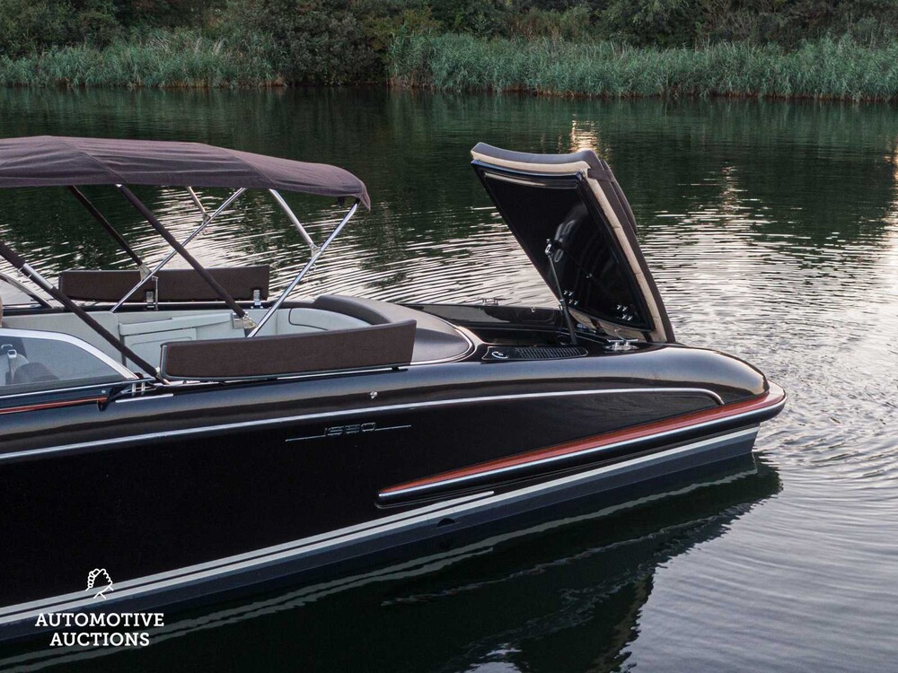 RIVA Iseo 27 8-Zylinder Yanmar