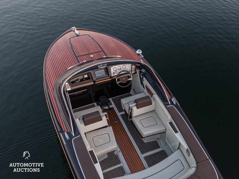 RIVA Iseo 27 8-Zylinder Yanmar