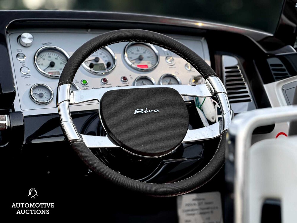 RIVA Iseo 27 8-Zylinder Yanmar