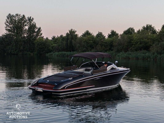 RIVA Iseo 27 8-cilinder Yanmar