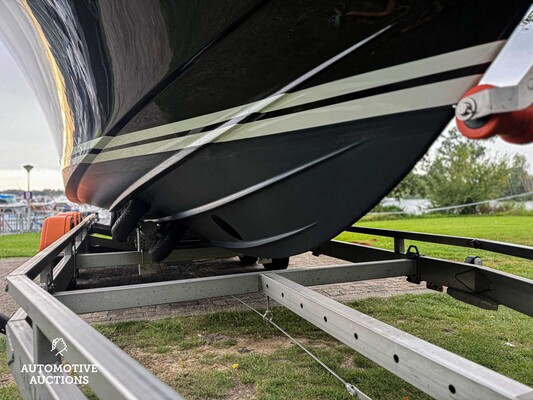 RIVA Iseo 27 8-cilinder Yanmar