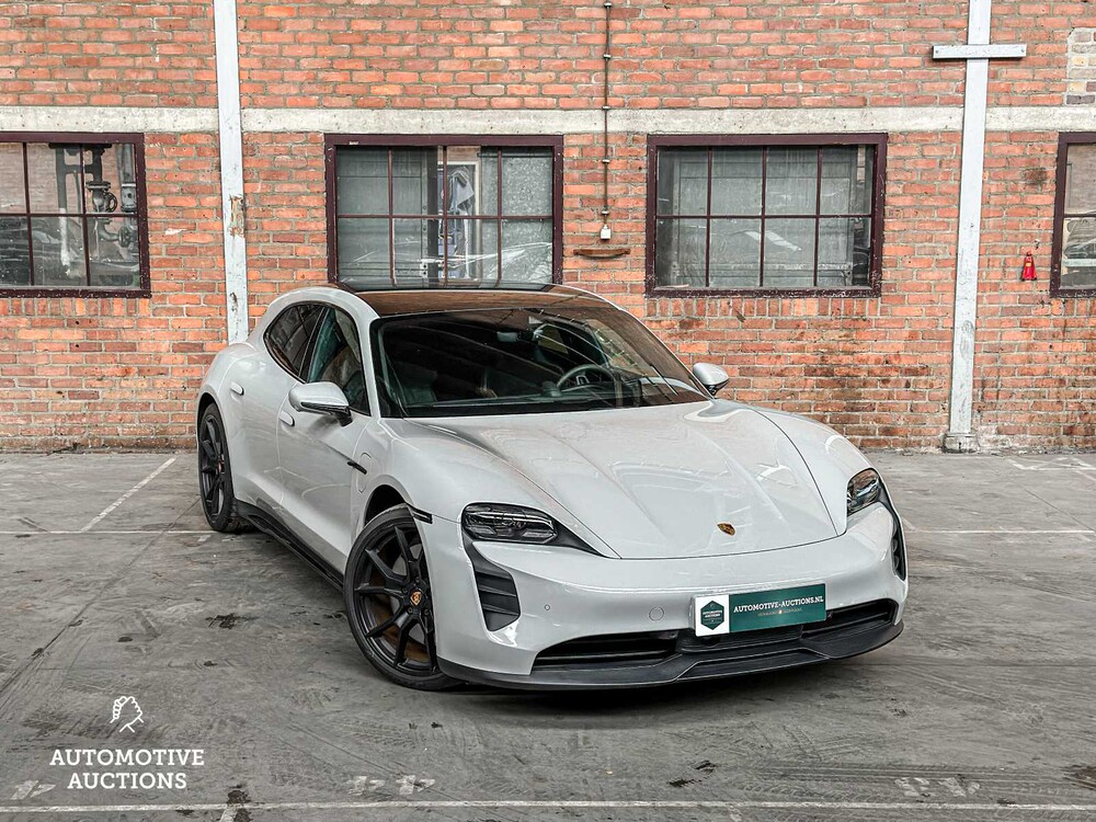 Porsche Taycan Sport Turismo GTS 93 kWh Sport-Chrono Sport-Design 600hp 2022 (Original-NL + 1st owner) -Carbon-, P-009-LP