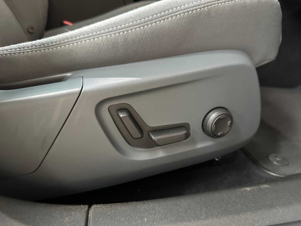 Polestar 2 Long Range Dual Motor Launch Edition 78kWh 408pk 2021 (Origineel-NL), K-007-NJ