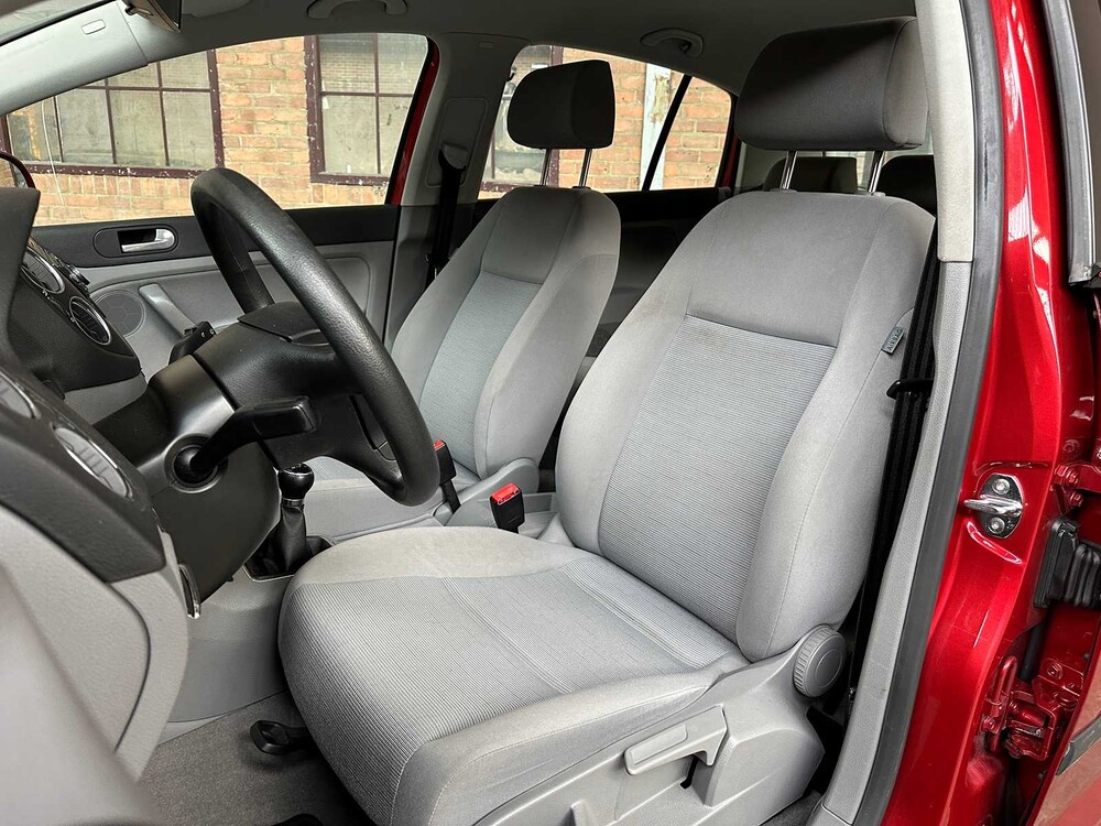 Volkswagen Golf Plus 1.4 Turijn 75pk 2004 (Origineel-NL), 98-SF-GS