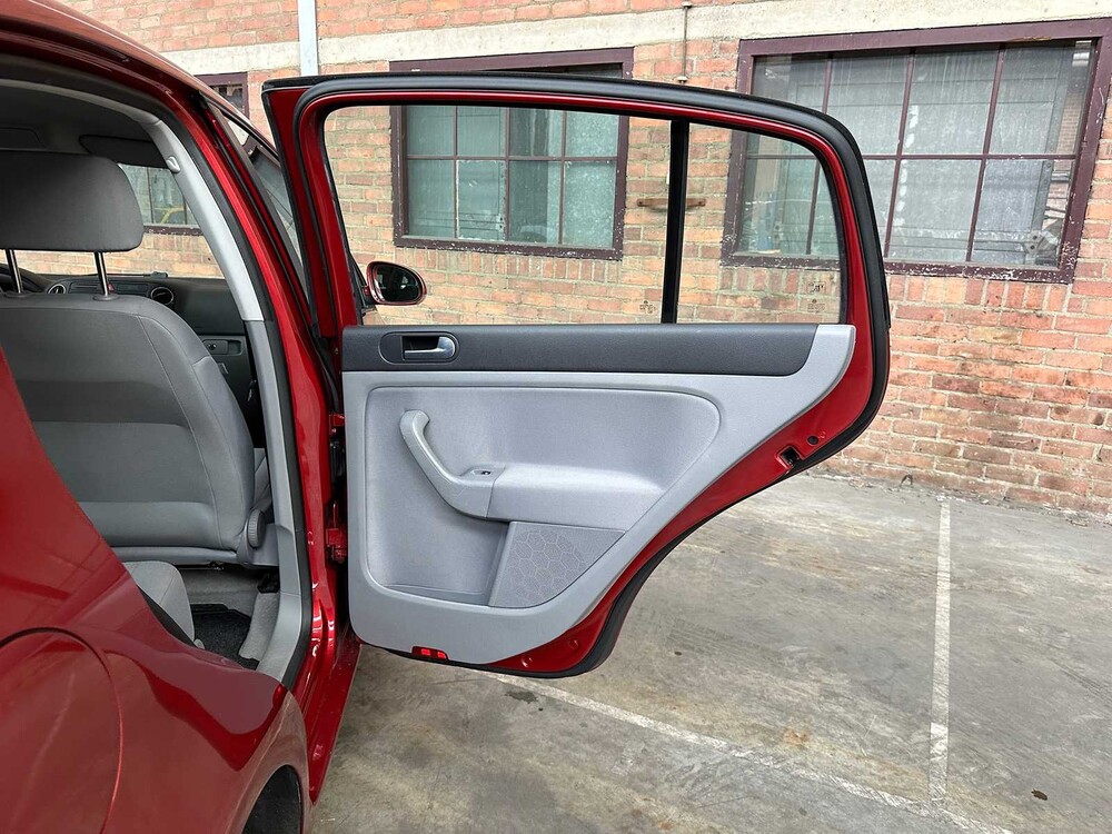 Volkswagen Golf Plus 1.4 Turijn 75pk 2004 (Origineel-NL), 98-SF-GS