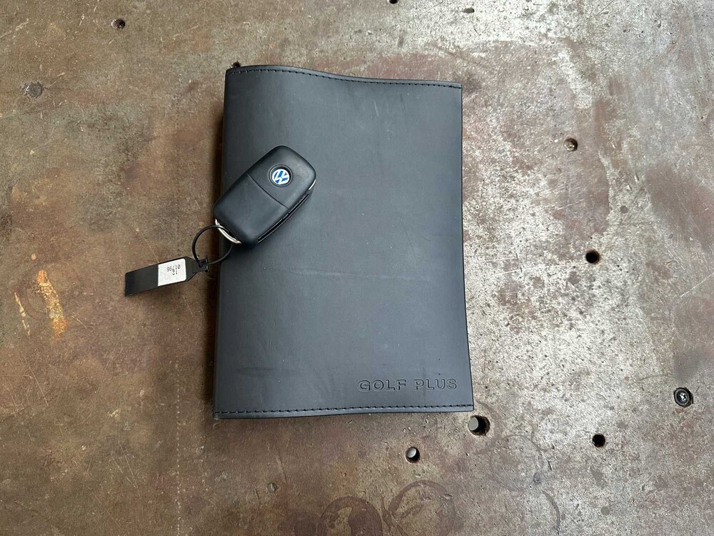 Volkswagen Golf Plus 1.4 Turijn 75pk 2004 (Origineel-NL), 98-SF-GS