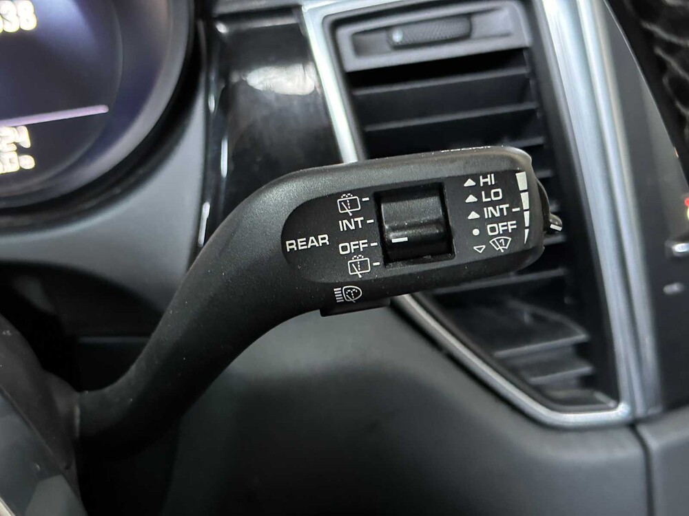 Porsche Macan S 3.0 D Sport-Chrono 258hp 2015 (Original-NL), GP-015-B