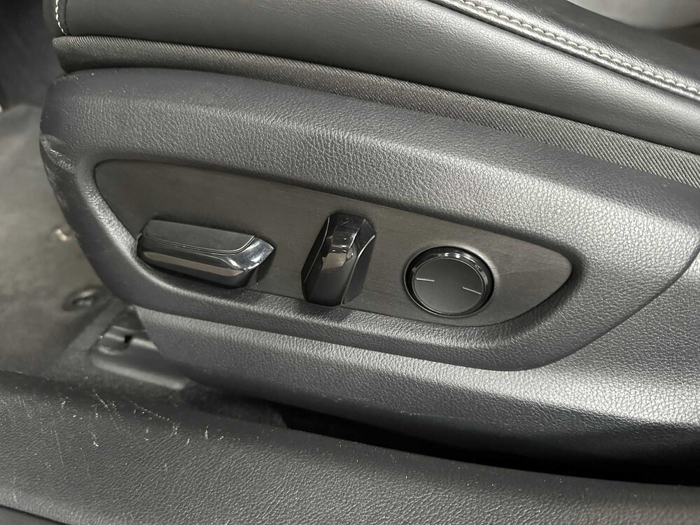 Lexus ES 300h F Sport Line 178hp 2019, ZN-650-B