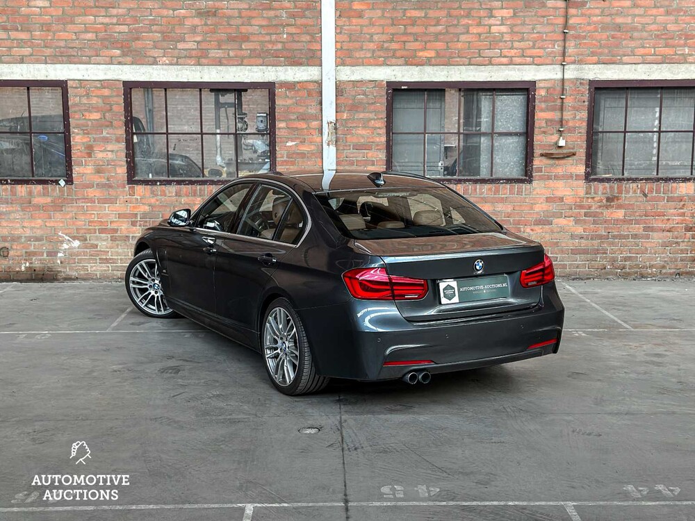 BMW 330e M-Sport Centennial High Executive 184pk 2016 (Origineel-NL) 3-serie, ND-217-B