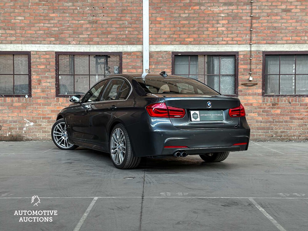 BMW 330e M-Sport Centennial High Executive 184pk 2016 (Origineel-NL) 3-serie, ND-217-B