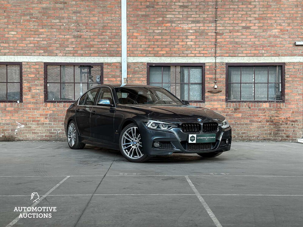 BMW 330e M-Sport Centennial High Executive 184pk 2016 (Origineel-NL) 3-serie, ND-217-B