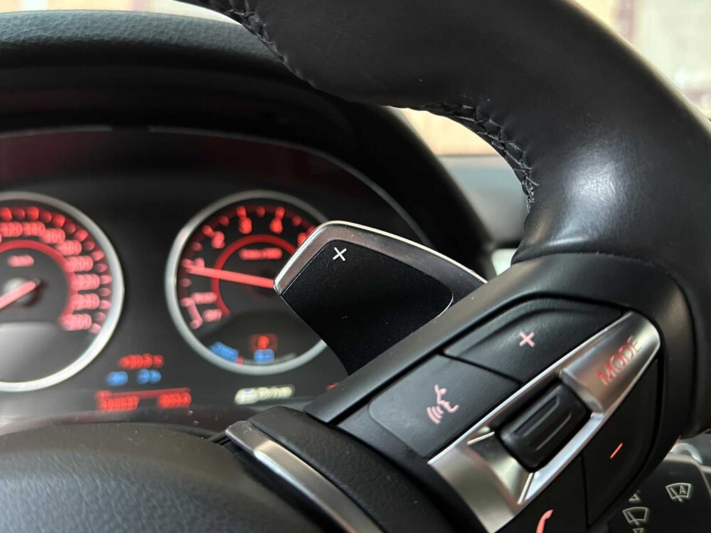 BMW 330e M-Sport Centennial High Executive 184pk 2016 (Origineel-NL) 3-serie, ND-217-B