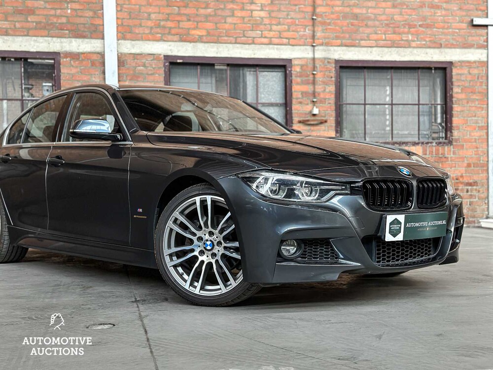 BMW 330e M-Sport Centennial High Executive 184pk 2016 (Origineel-NL) 3-serie, ND-217-B