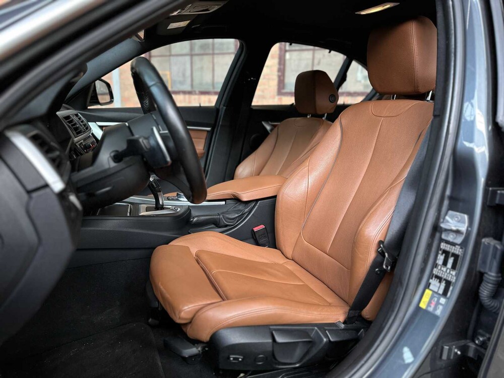 BMW 330e M-Sport Centennial High Executive 184pk 2016 (Origineel-NL) 3-serie, ND-217-B