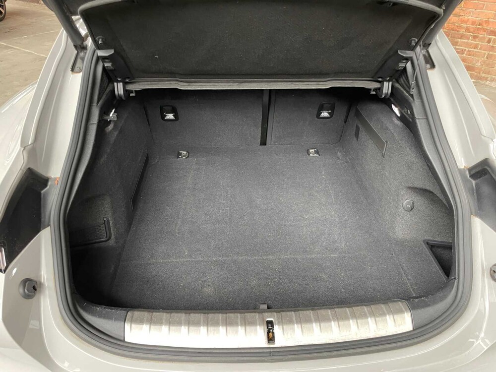 Porsche Taycan Sport Turismo GTS 93 kWh Sport-Chrono Sport-Design 600pk 2022 (Origineel-NL + 1e Eigenaar) -Carbon-, P-009-LP