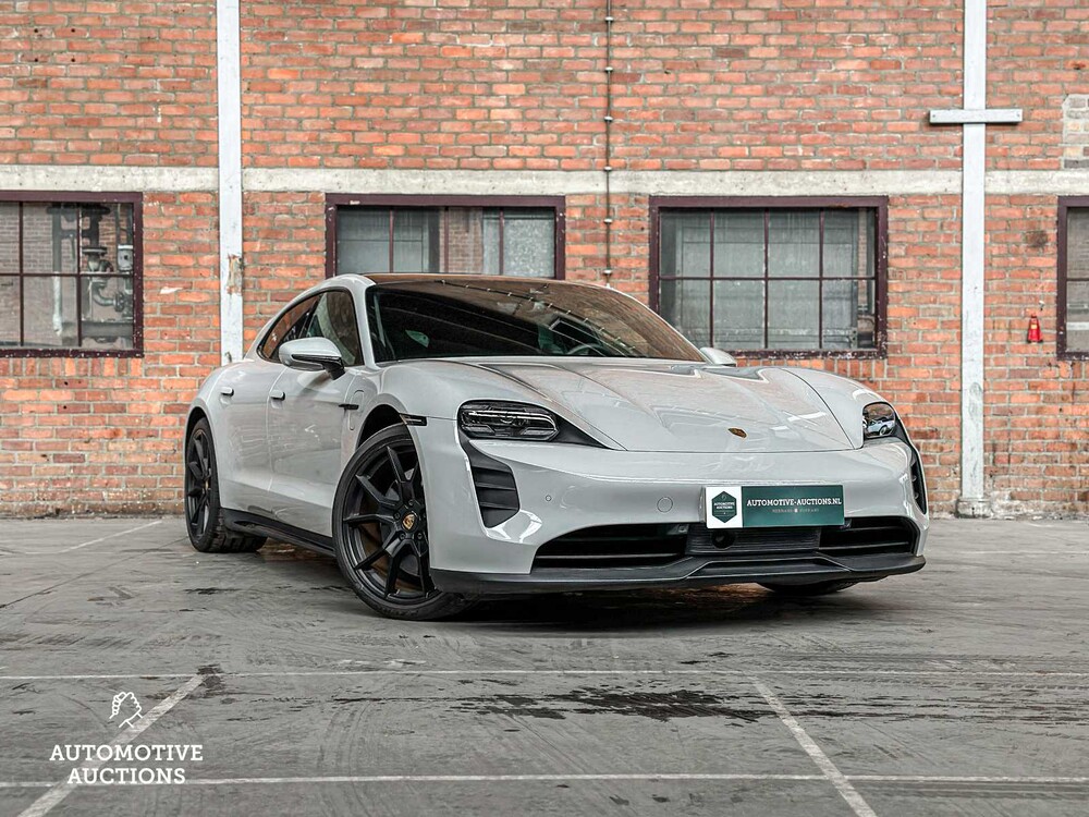 Porsche Taycan Sport Turismo GTS 93 kWh Sport-Chrono Sport-Design 600pk 2022 (Origineel-NL + 1e Eigenaar) -Carbon-, P-009-LP