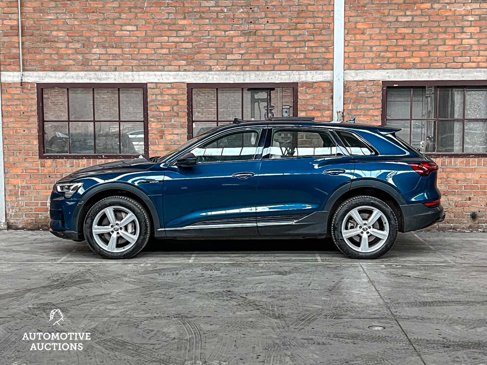 Audi e-tron 55 quattro advanced 95 kWh 360hp 2019 (original-NL + 1st owner), ZT-397-B
