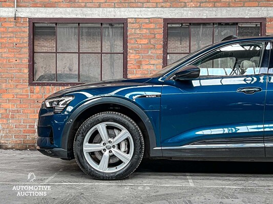 Audi e-tron 55 quattro advanced 95 kWh 360hp 2019 (original-NL + 1st owner), ZT-397-B