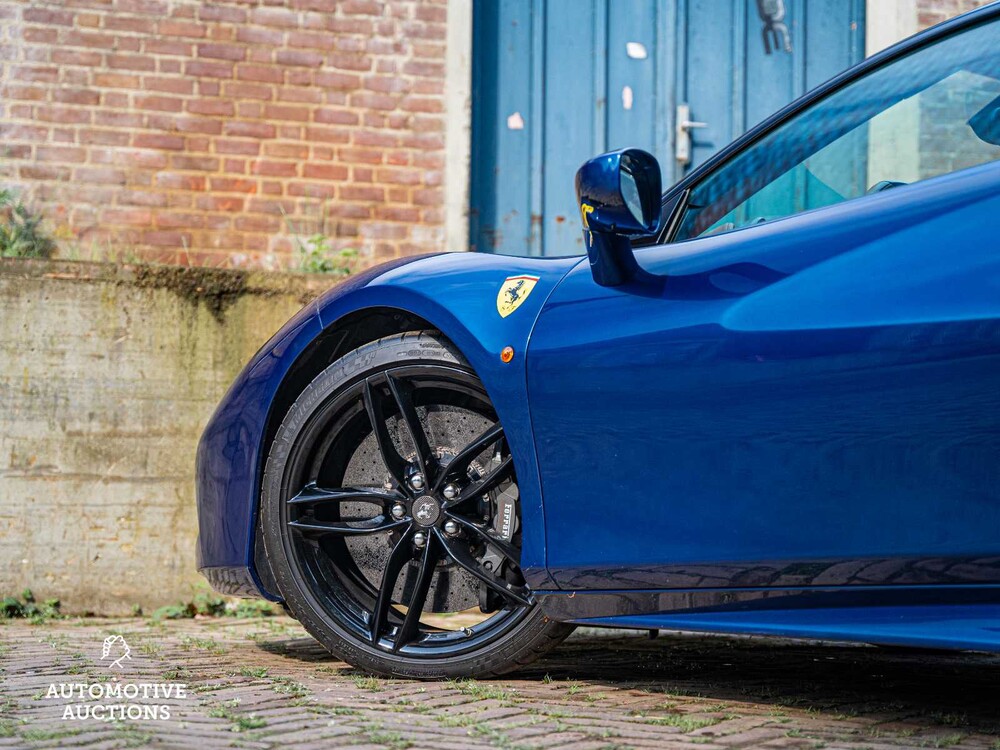 Ferrari 488 3.9 V8 GTB HELE 668PS 2016