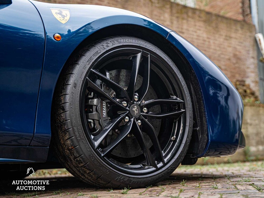 Ferrari 488 3.9 V8 GTB HELE 668PS 2016