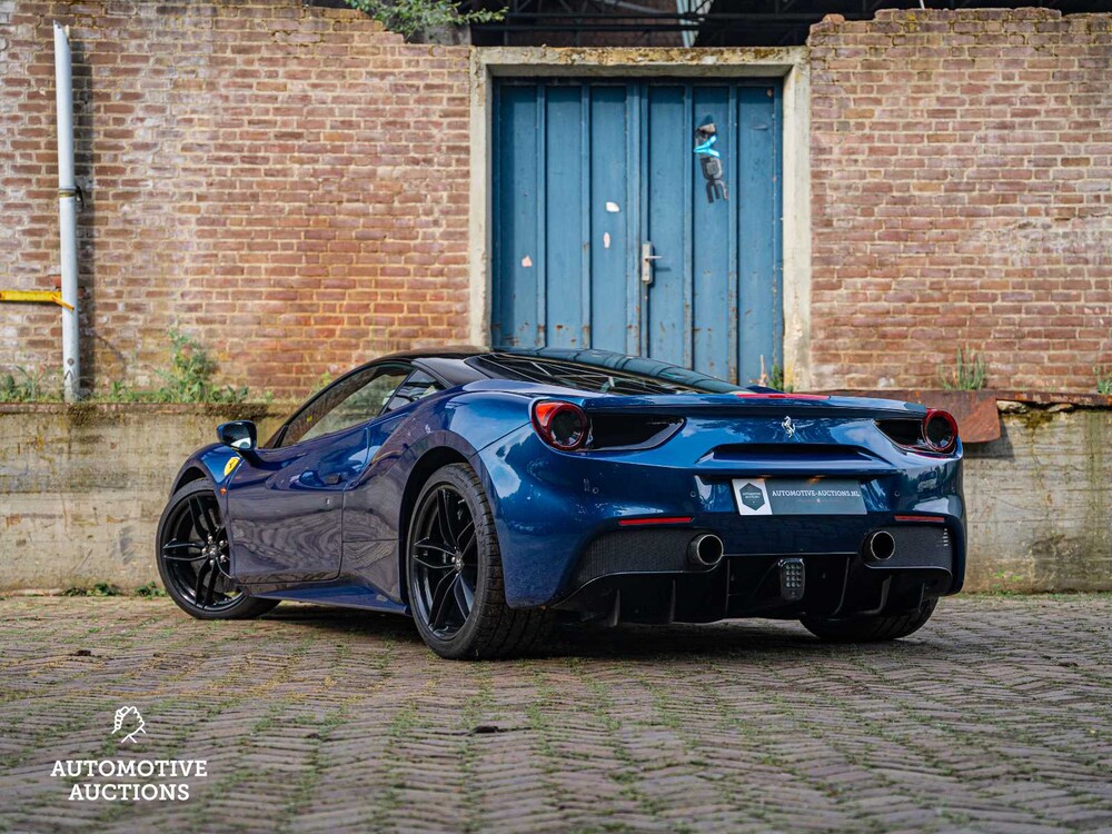 Ferrari 488 3.9 V8 GTB HELE 668PS 2016