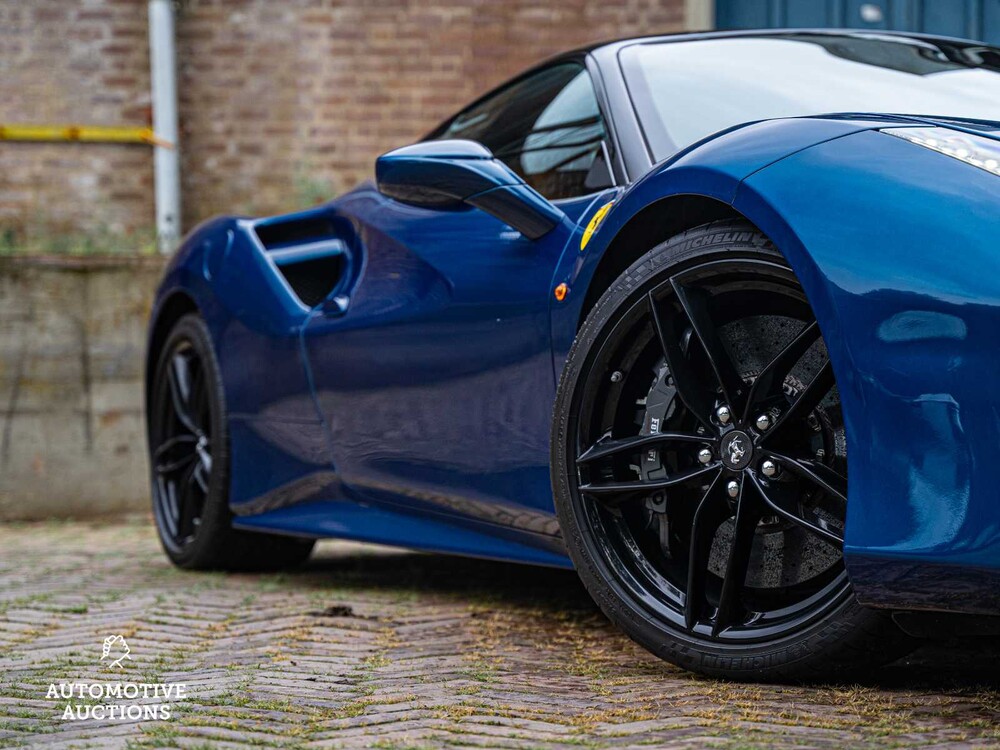 Ferrari 488 3.9 V8 GTB HELE 668PS 2016