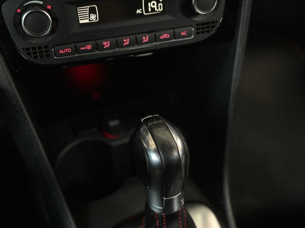 Volkswagen Polo GTI 1.4 TSI 179hp 2011, HZ-717-Z