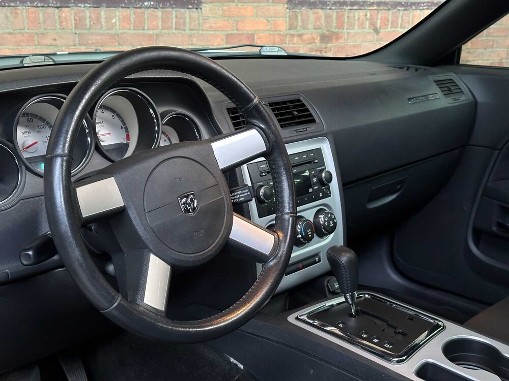 Dodge Challenger 3.5 V6 258HP SE 2010