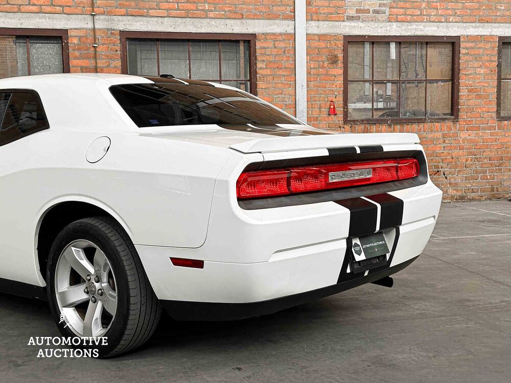 Dodge Challenger 3.5 V6 258HP SE 2010