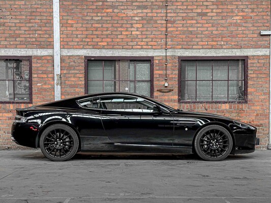 Aston Martin DB9 5.9 V12 Touchtronic 457hp 2004, 31-XJ-GF