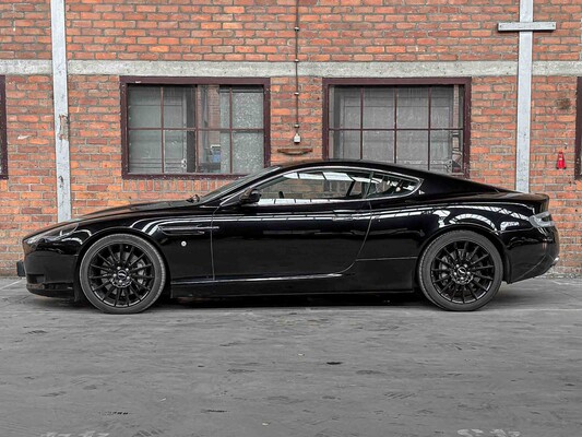 Aston Martin DB9 5.9 V12 Touchtronic 457hp 2004, 31-XJ-GF