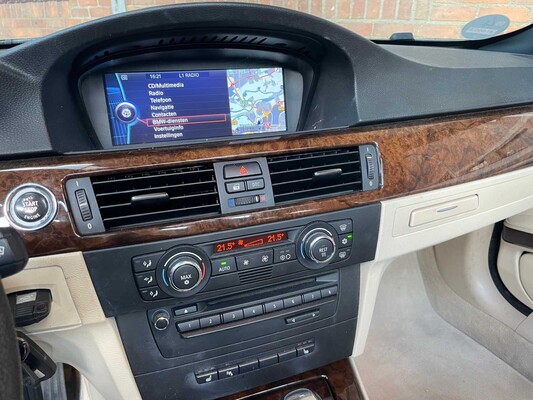 BMW 330i Convertible 272hp 2009 3-series, 67-SGD-4