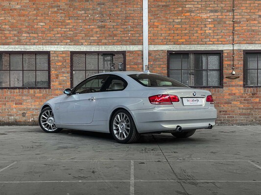 BMW 335i Coupe E92 306hp 2006 3-series, 67-GLX-6 Youngtimer