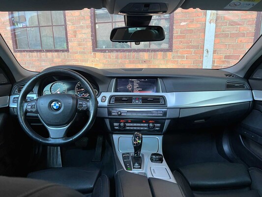 BMW 530xd High Executive 5er Touring 258PS 2015, JK-263-X