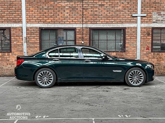 BMW 750i High Executive 408pk 2010 ORIG-NL 7-serie, 72-KPS-8