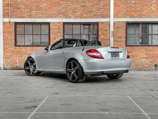 Mercedes-Benz SLK350 3.5 V6 272hp 2004 AIRSCARF Youngtimer