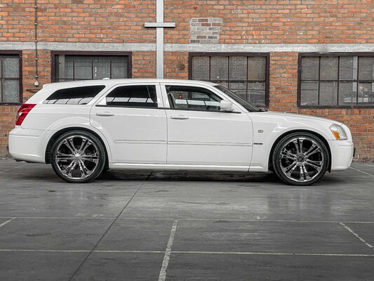 Dodge Magnum HEMI 5.7 V8 340hp 2006 Youngtimer